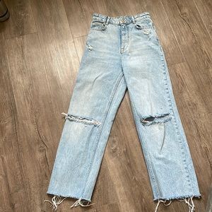 ZARA JEANS SIZE 24